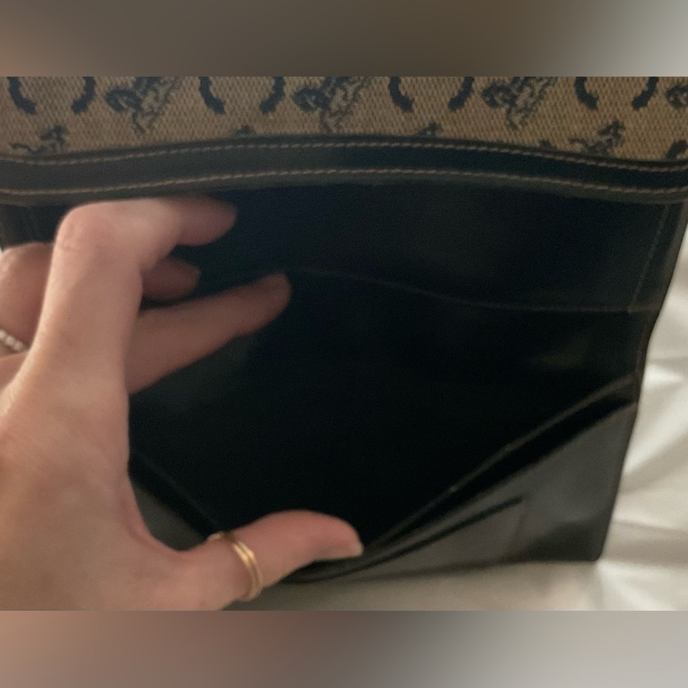 CELINE Vintage Horse Carriage Long Wallet – Archive Era. Made in Italy - Picture 7 of 14